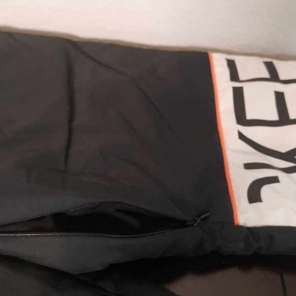 Waterproof Ski Pants-Oneskee brand-Mens size M2: 32-34'...outstanding brand! NWT - Picture 7 of 16